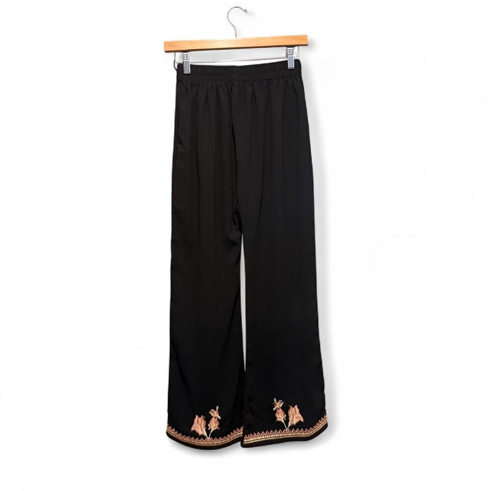 Black Embroidered Wide Leg Cropped Pants Stretchy Elastic Waist Boho M S Pull-On
